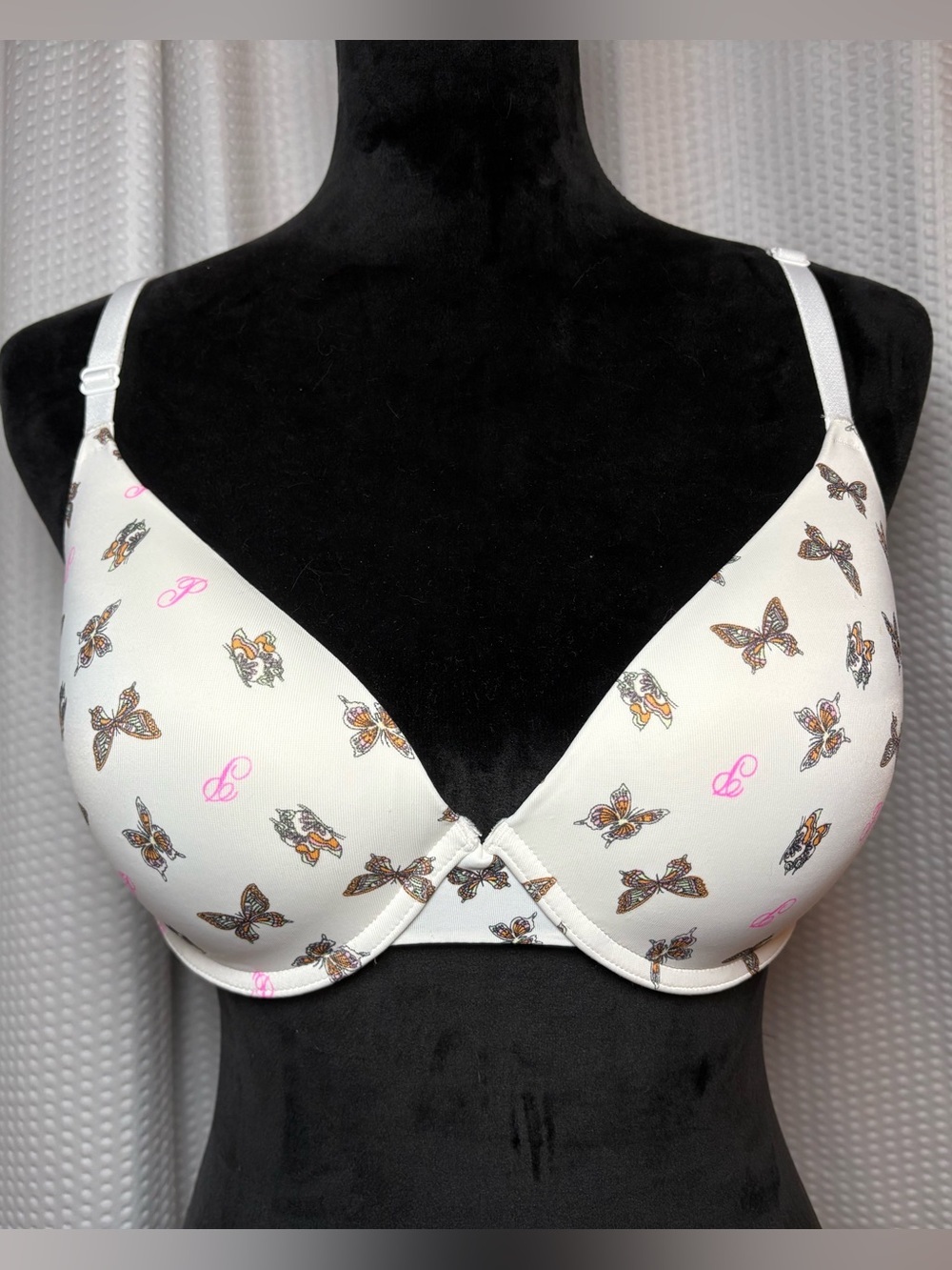 PINK Victoria’s Secret Wear Everywhere Push-up Bra White Butterflies Print 36D